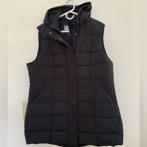 Lands' End XL Down puffer quilted vest hooded snap and zipper close. Black. New